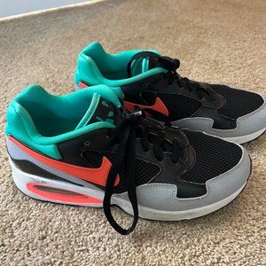 Nike AirMax Womens Sneakers Size 8.5